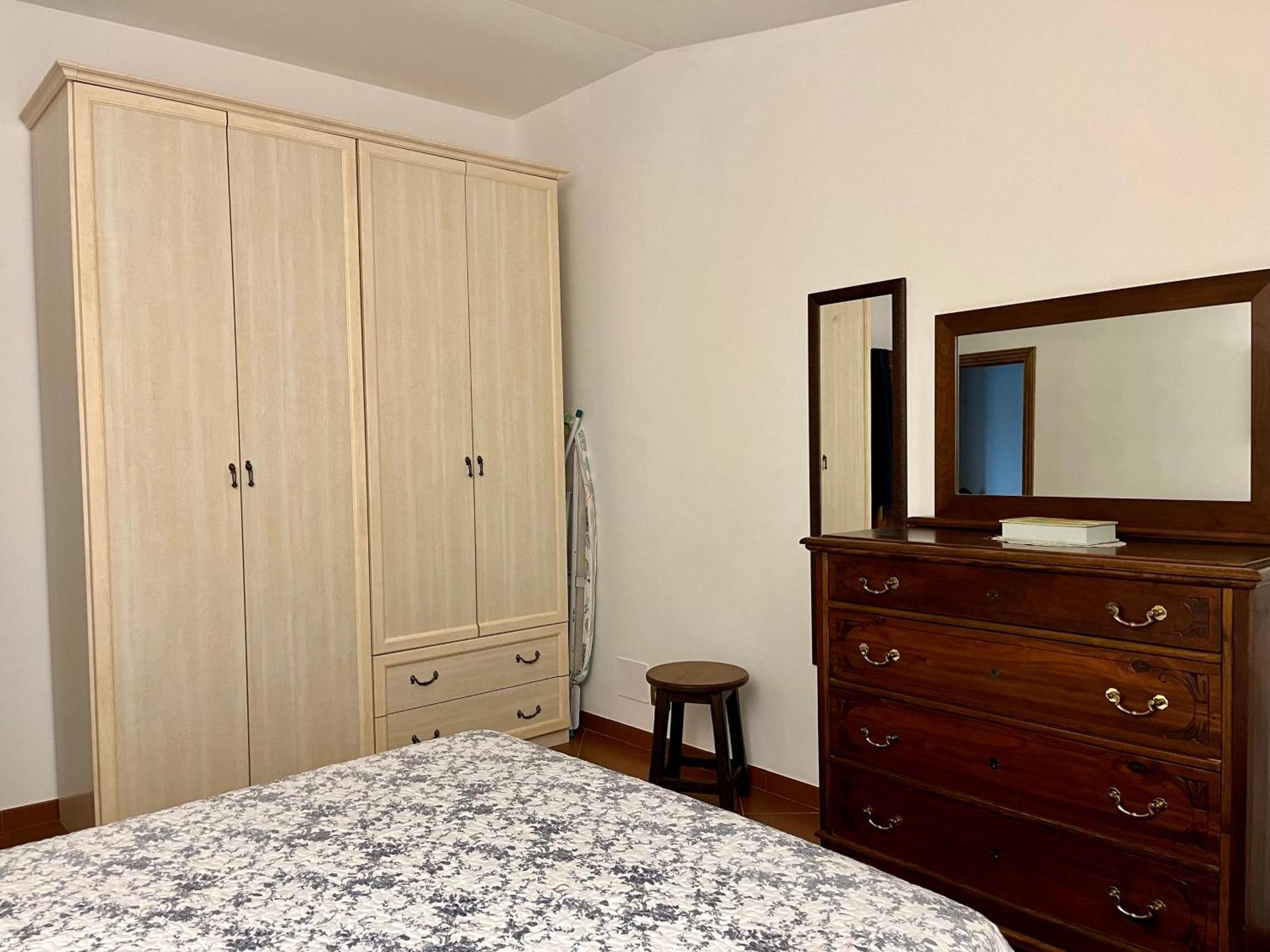 Appartamento Mirella In Centro Storico 卡索莱代尔萨 外观 照片