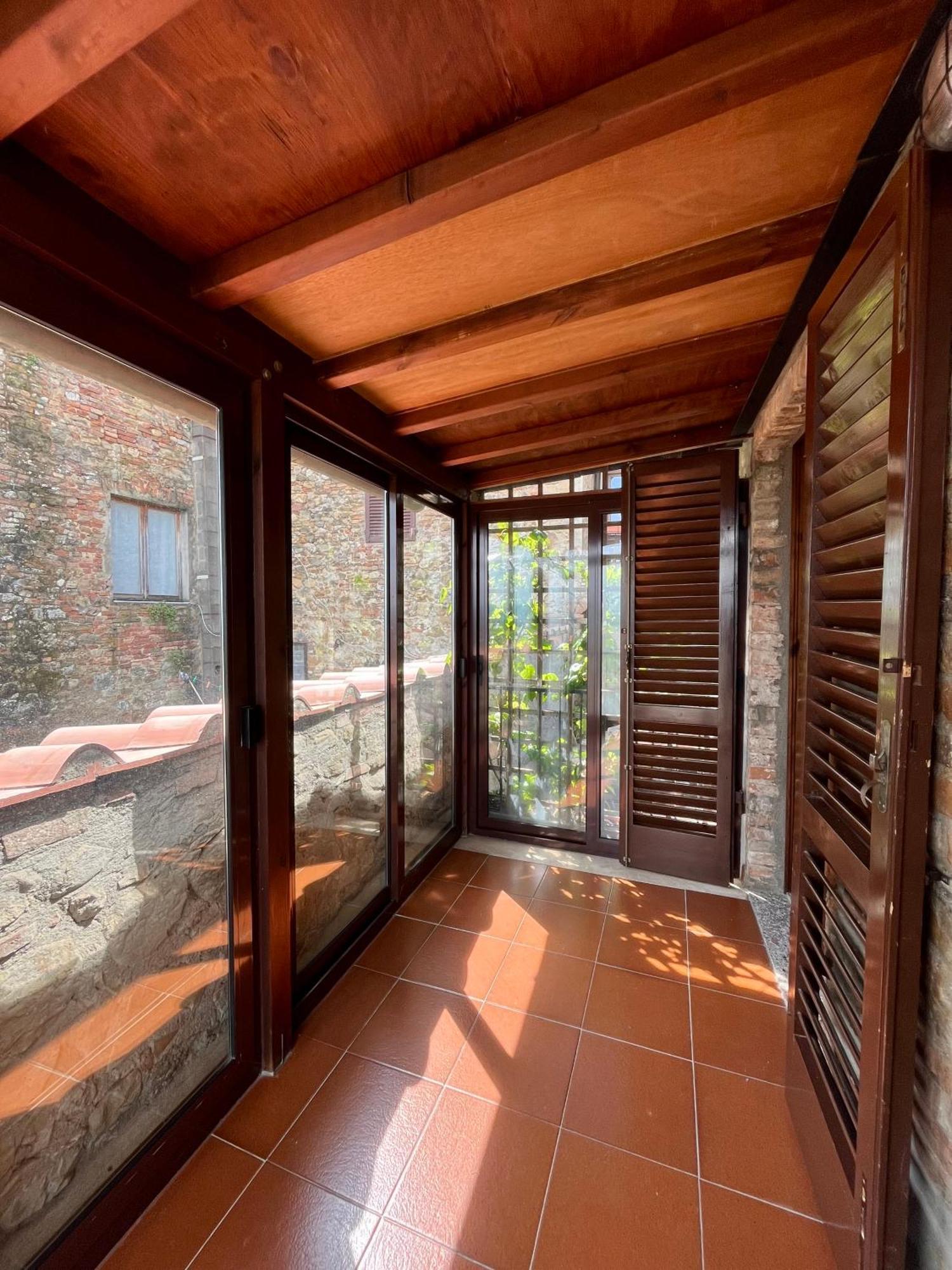 Appartamento Mirella In Centro Storico 卡索莱代尔萨 外观 照片